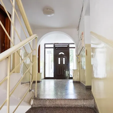 شقة Minimal In The Heart Of The سالونيك